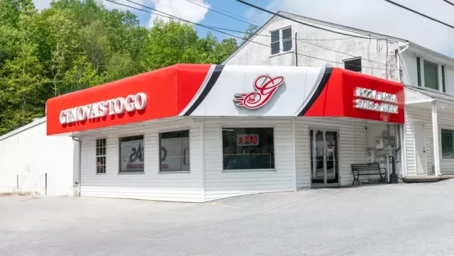 Genova's To Go Manchester Pizza, Subs, Wraps Near Me